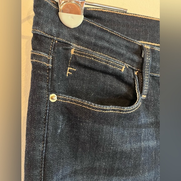 Frame Denim || Le High Skinny Crop Jeans - Picture 9 of 10